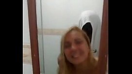 Xvideos em casa com a mulher do amigo