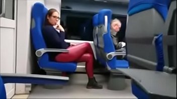 Video de sexo casual entre passageiros do metro