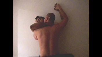 Porno gay online entre safados excitados