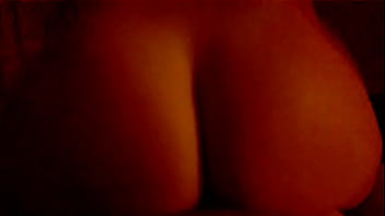 Video porno de mulher gozando transando gostoso a noite